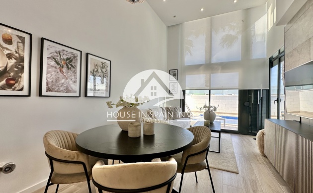 Herverkoop - Villa - Orihuela Costa - Lomas De Cabo Roig