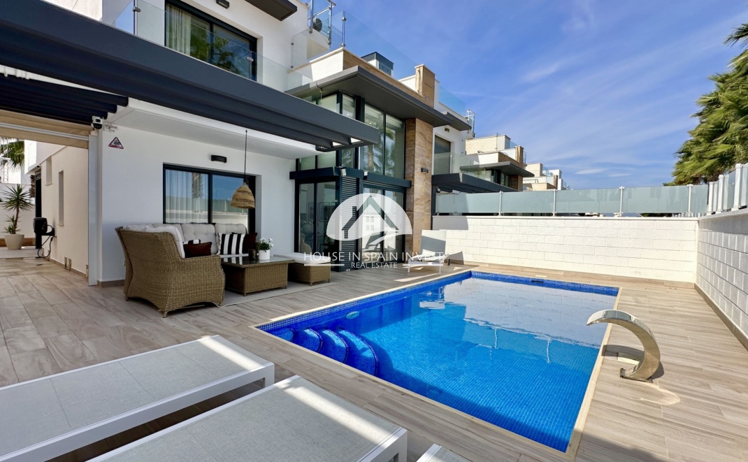 Herverkoop - Villa - Orihuela Costa - Lomas De Cabo Roig