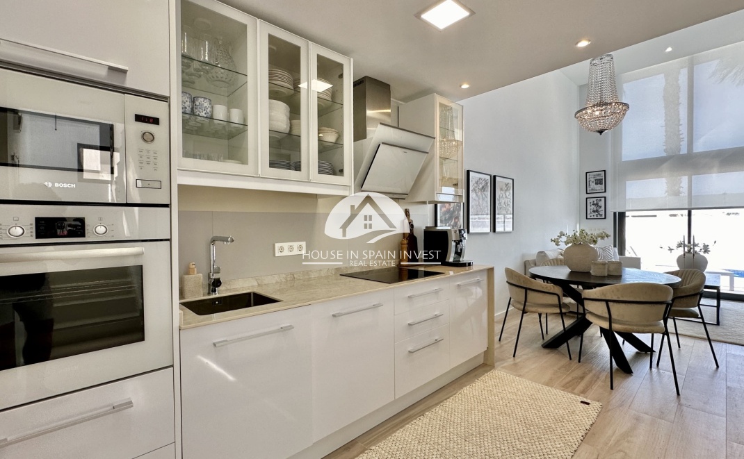 Herverkoop - Villa - Orihuela Costa - Lomas De Cabo Roig