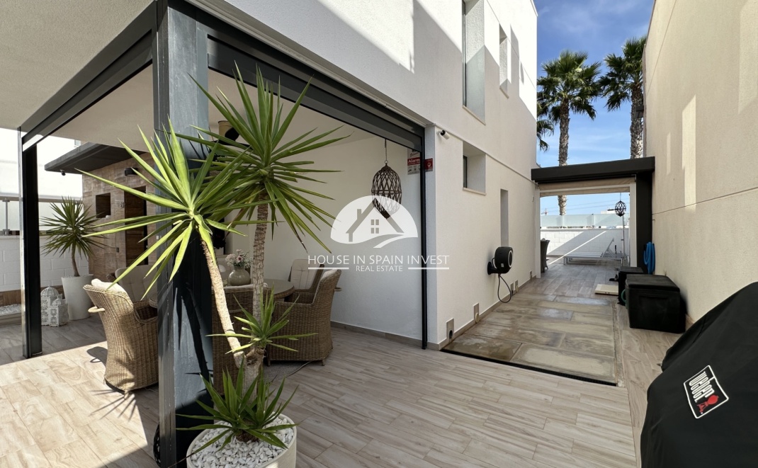 Herverkoop - Villa - Orihuela Costa - Lomas De Cabo Roig