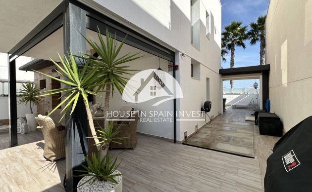 Herverkoop - Villa - Orihuela Costa - Lomas De Cabo Roig