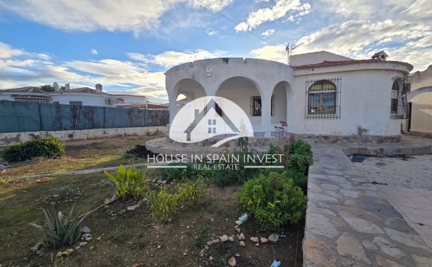 Resale - Villa - Torrevieja - La Siesta - El Chaparral - San Luis