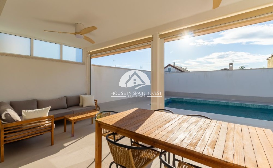 Resale - Villa - Torrevieja - La Siesta - El Chaparral - San Luis