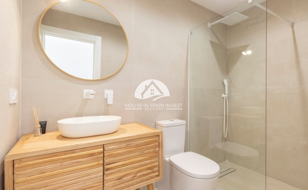 Resale - Villa - Torrevieja - La Siesta - El Chaparral - San Luis