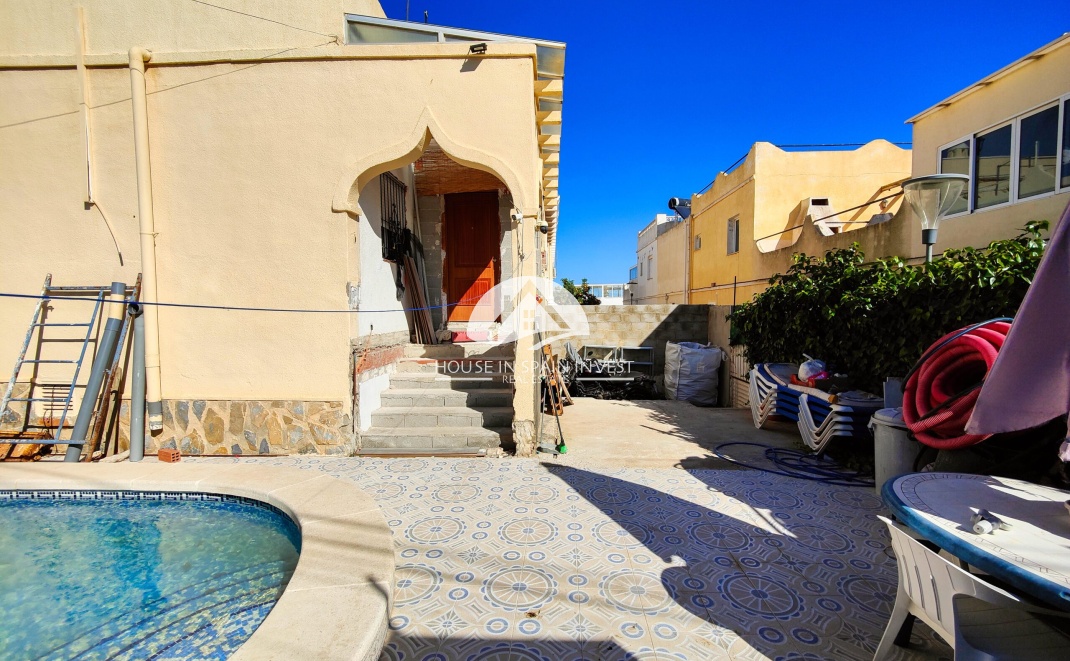 Resale - Townhouse - San Miguel de Salinas