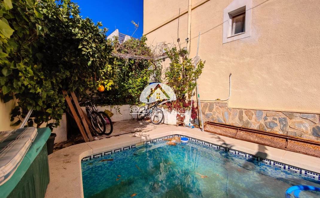 Resale - Townhouse - San Miguel de Salinas