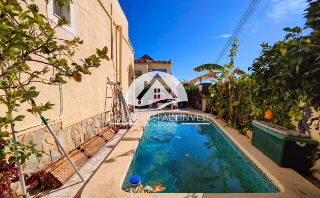 Resale - Townhouse - San Miguel de Salinas