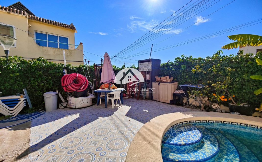 Resale - Townhouse - San Miguel de Salinas