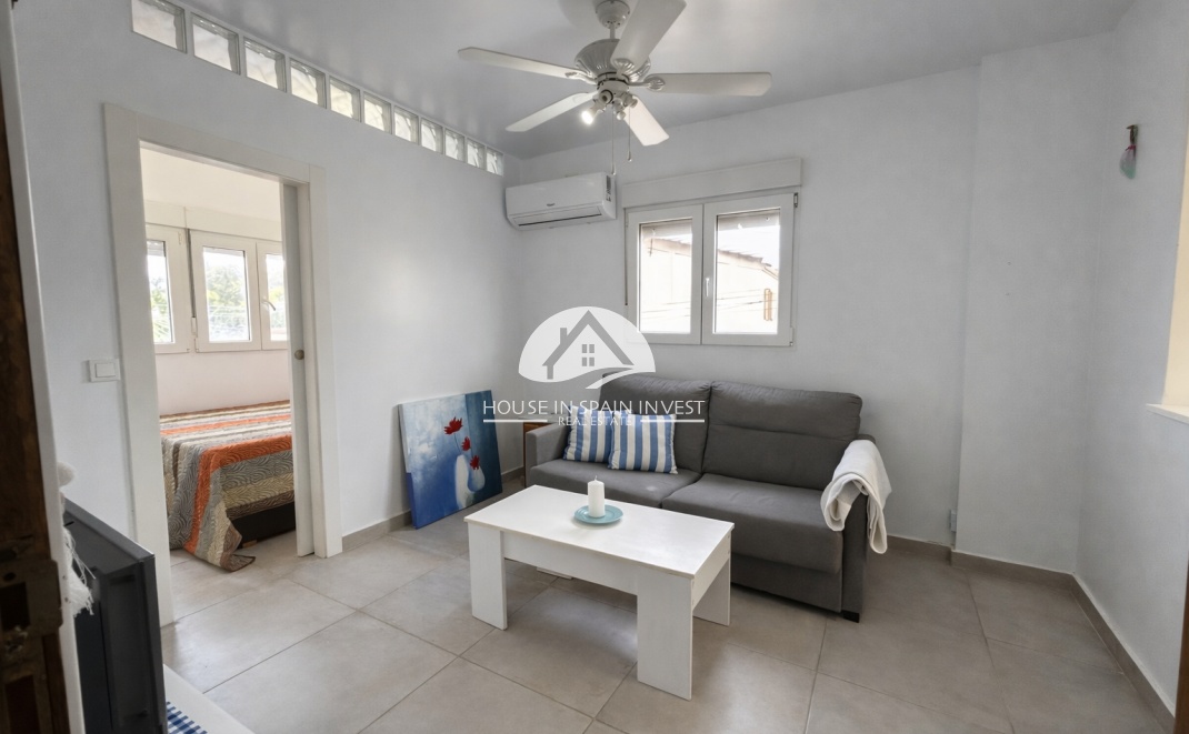 Reventa - Estudio - Torrevieja - El Acequión - Los Náufragos