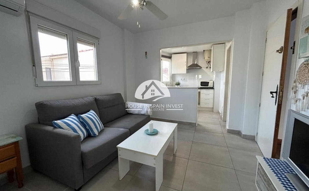 Reventa - Estudio - Torrevieja - El Acequión - Los Náufragos