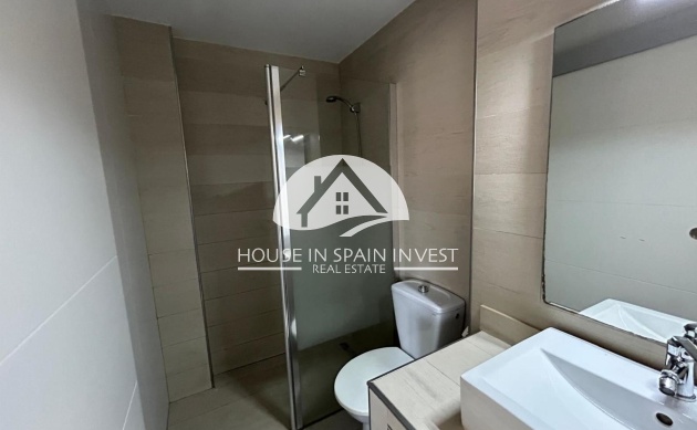 Reventa - Estudio - Torrevieja - El Acequión - Los Náufragos