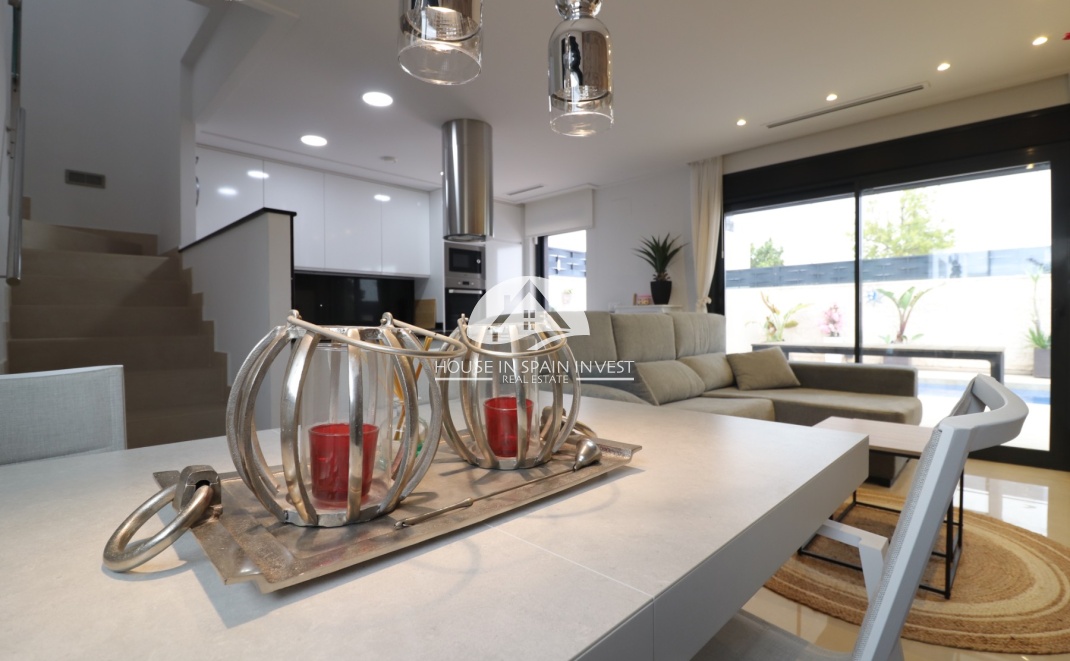 Herverkoop - Villa - Benijofar