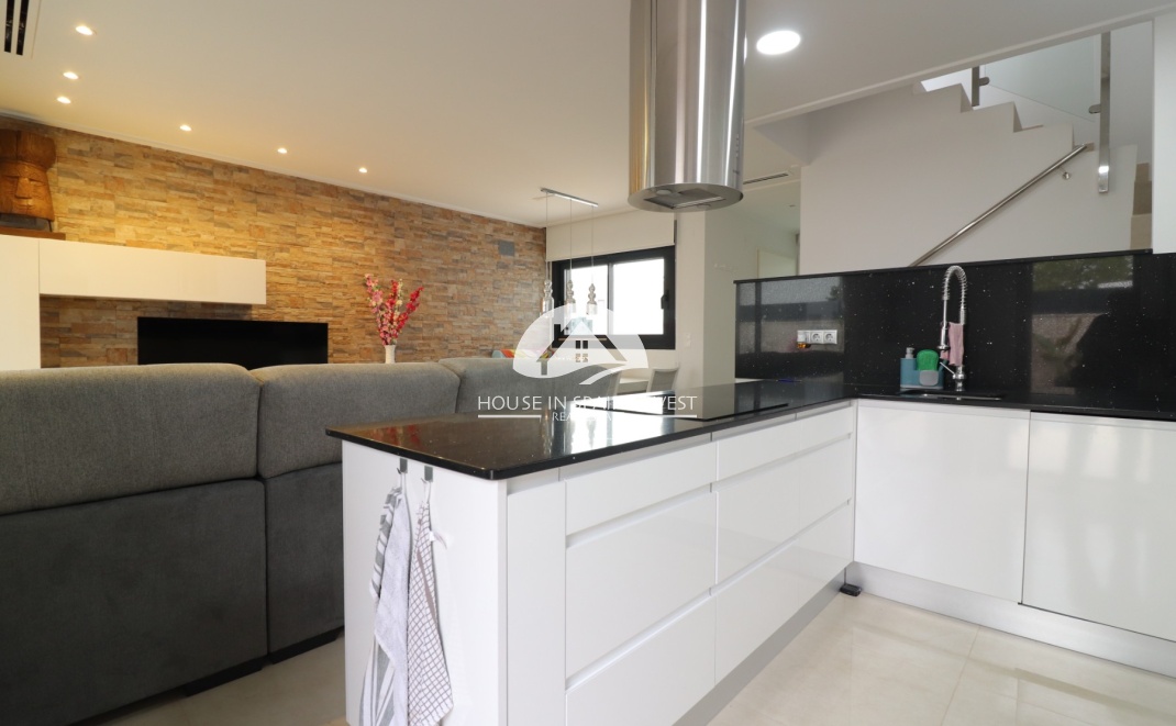 Herverkoop - Villa - Benijofar