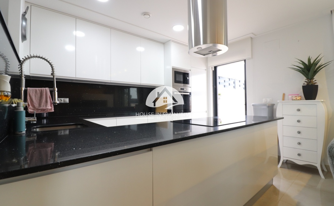 Herverkoop - Villa - Benijofar