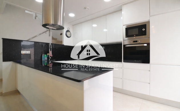 Herverkoop - Villa - Benijofar