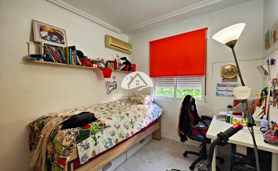 Resale - Townhouse - San Miguel de Salinas