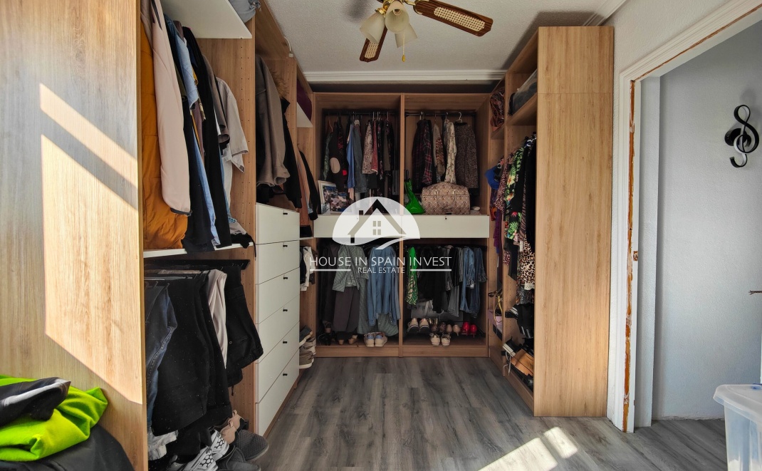 Resale - Townhouse - San Miguel de Salinas