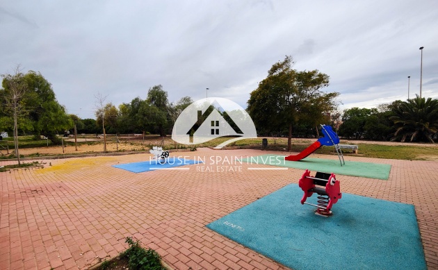 Reventa - Apartamento - Torrevieja - El Acequión - Los Náufragos