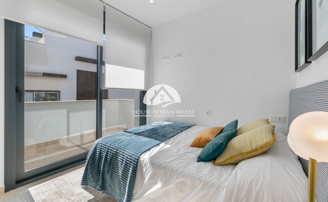 Nieuwbouw   - Gelijkvloerse bungalow - Torrevieja