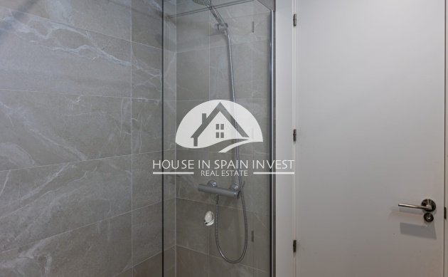 Reventa - Adosado - Torrevieja - Nueva Torrevieja