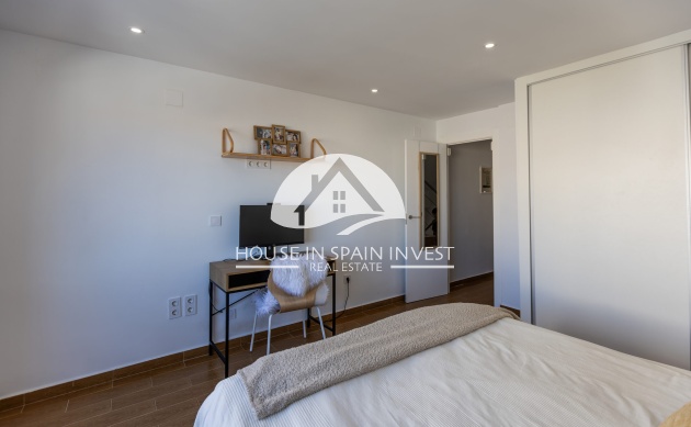 Reventa - Adosado - Torrevieja - Nueva Torrevieja