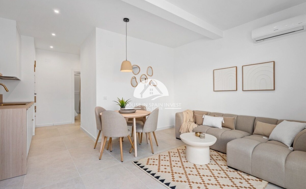 Resale - Townhouse - Torrevieja - La Siesta - El Chaparral - San Luis