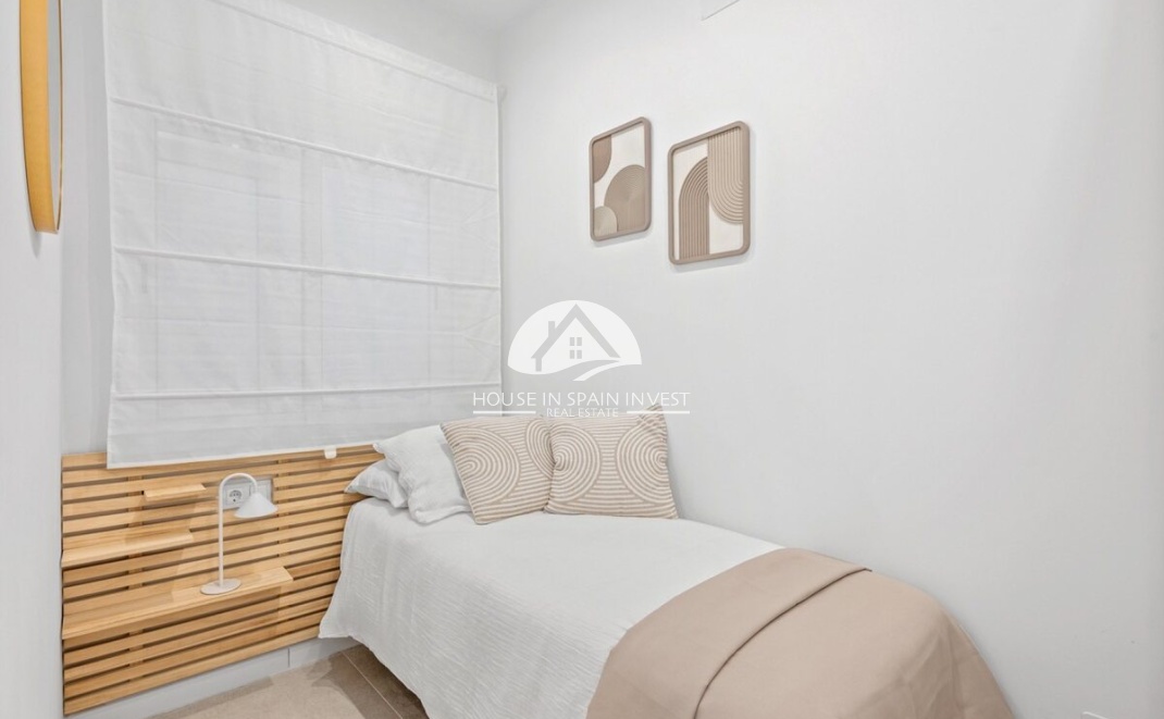 Resale - Townhouse - Torrevieja - La Siesta - El Chaparral - San Luis