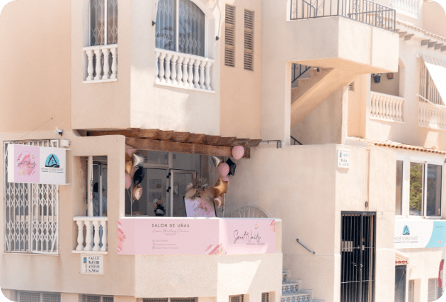 Oficina House in Spain Invest