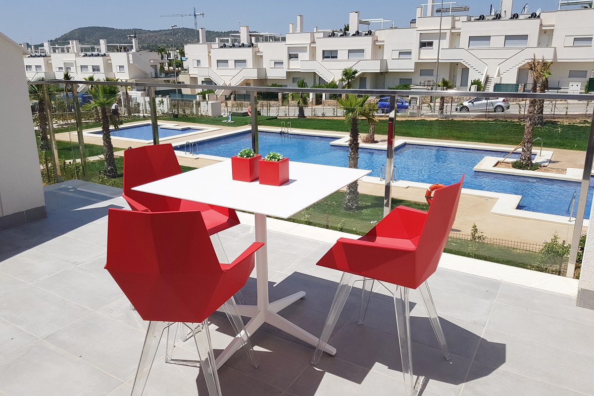 Newly built apartments for sale in an unique resort in Montesinos.