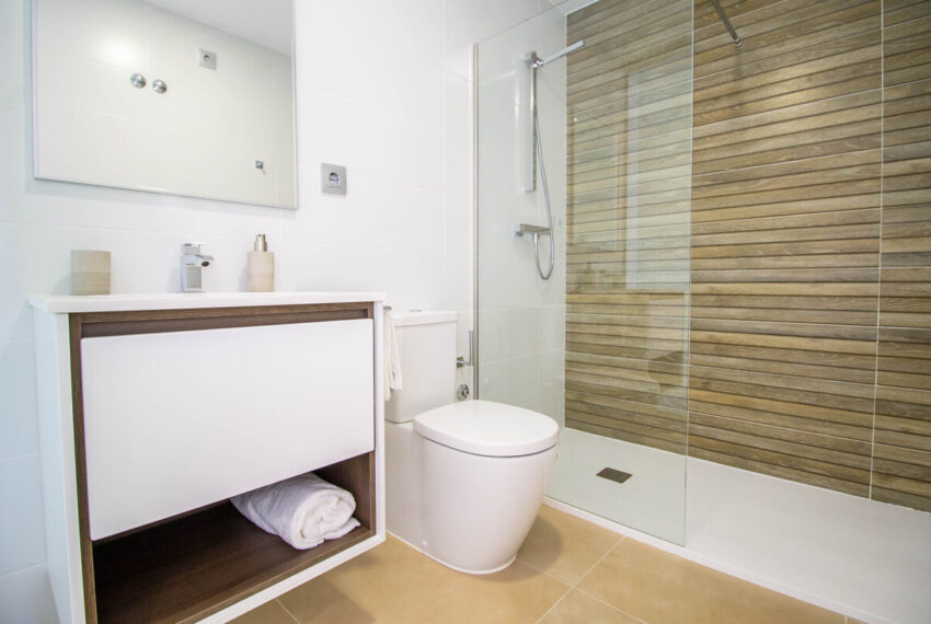 CAPRI IV SHOWHOUSE NEW PHOTOS (21)