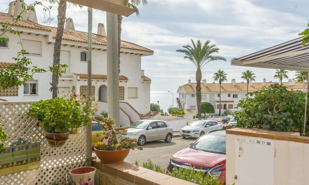 AGUAMARINA GROUND FLOOR SEA VIEWS (6)